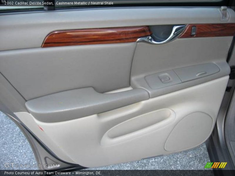 Cashmere Metallic / Neutral Shale 2002 Cadillac DeVille Sedan
