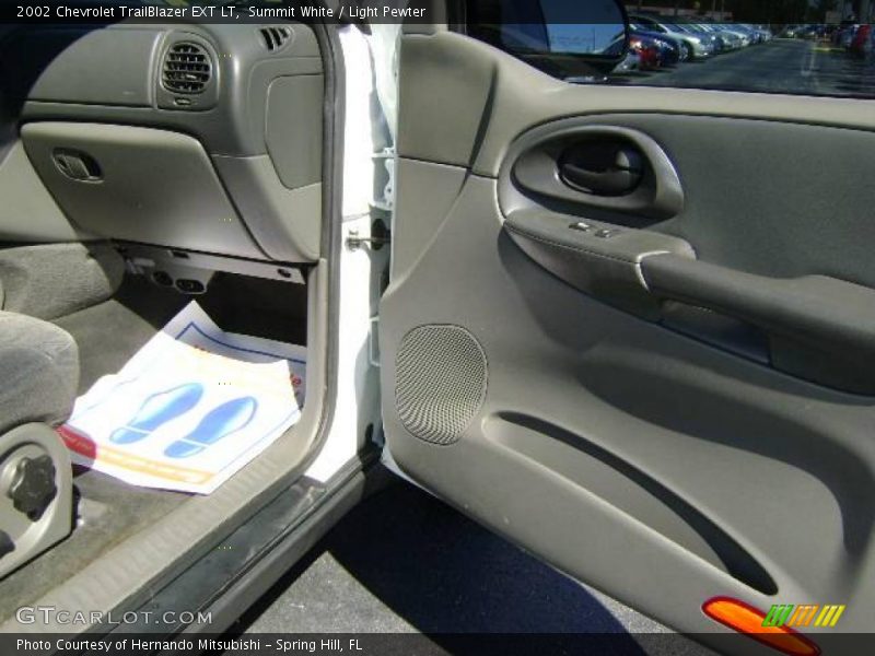 Summit White / Light Pewter 2002 Chevrolet TrailBlazer EXT LT