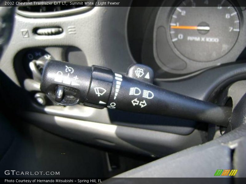 Summit White / Light Pewter 2002 Chevrolet TrailBlazer EXT LT