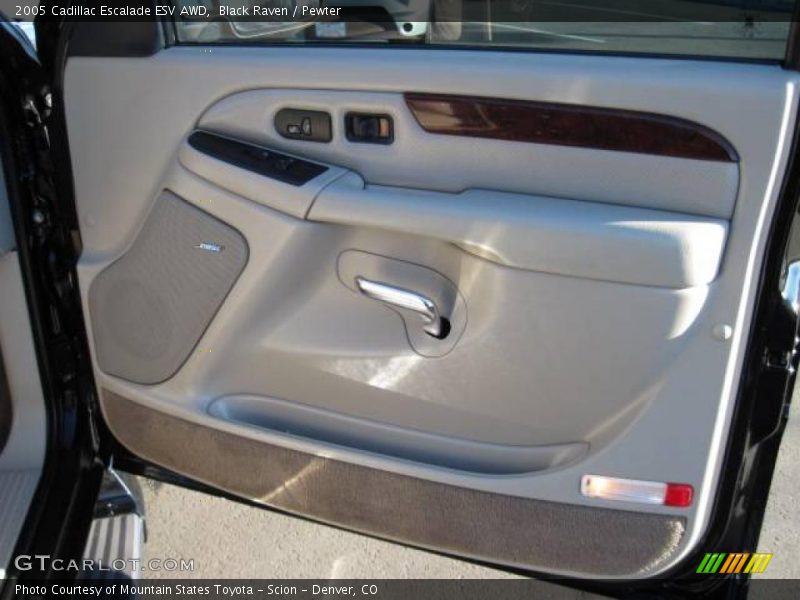 Black Raven / Pewter 2005 Cadillac Escalade ESV AWD