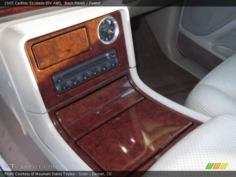 Black Raven / Pewter 2005 Cadillac Escalade ESV AWD