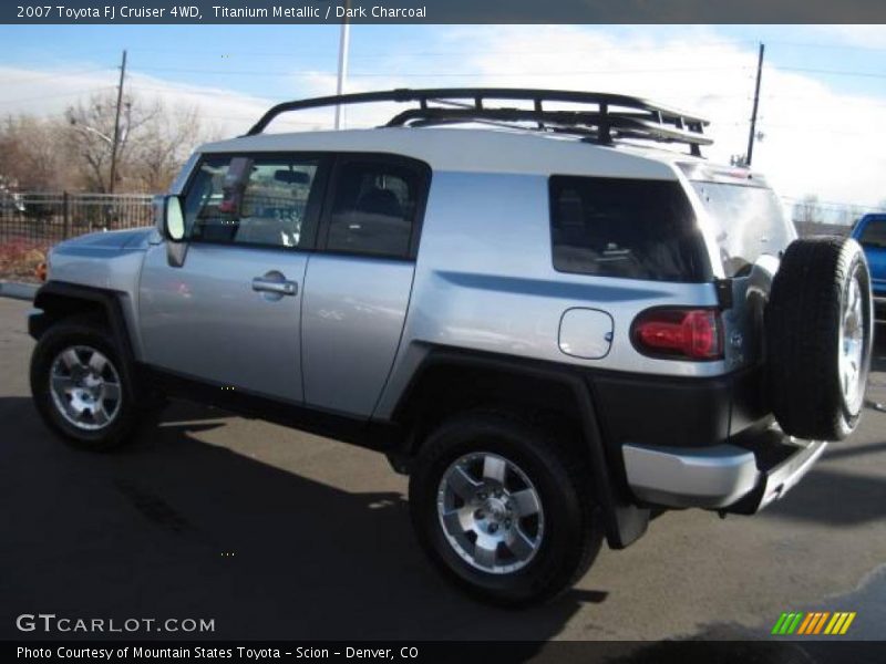 Titanium Metallic / Dark Charcoal 2007 Toyota FJ Cruiser 4WD