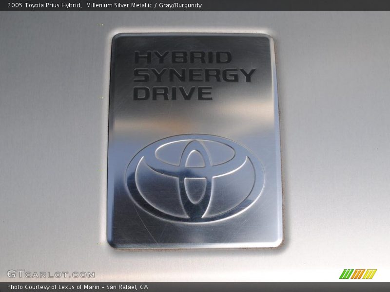 Millenium Silver Metallic / Gray/Burgundy 2005 Toyota Prius Hybrid