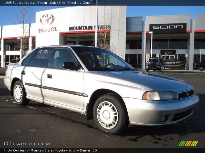 Quick Silver Metallic / Gray 1995 Subaru Legacy L Sedan