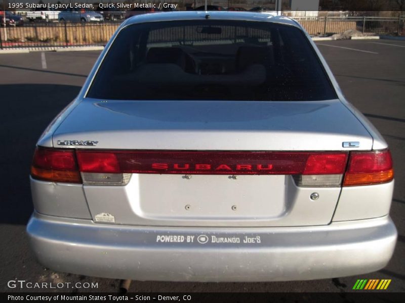 Quick Silver Metallic / Gray 1995 Subaru Legacy L Sedan