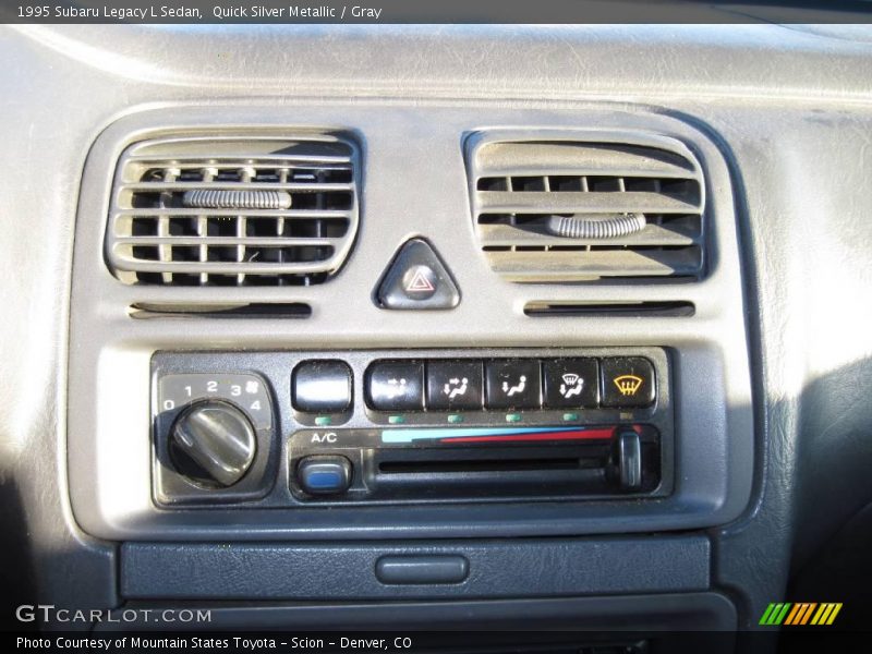 Quick Silver Metallic / Gray 1995 Subaru Legacy L Sedan