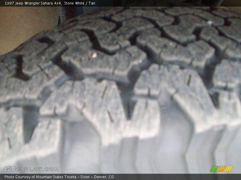 Stone White / Tan 1997 Jeep Wrangler Sahara 4x4