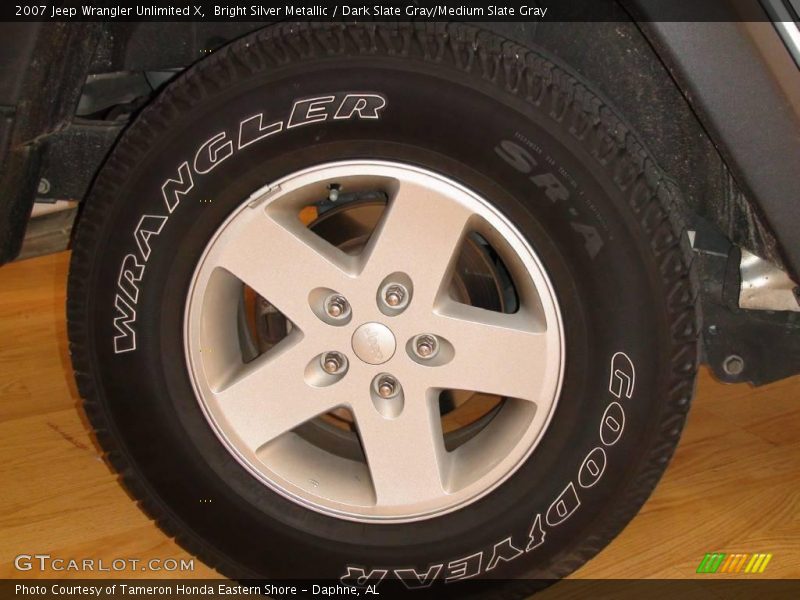 Bright Silver Metallic / Dark Slate Gray/Medium Slate Gray 2007 Jeep Wrangler Unlimited X