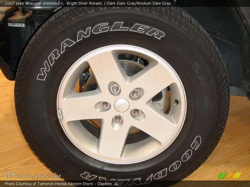 Bright Silver Metallic / Dark Slate Gray/Medium Slate Gray 2007 Jeep Wrangler Unlimited X