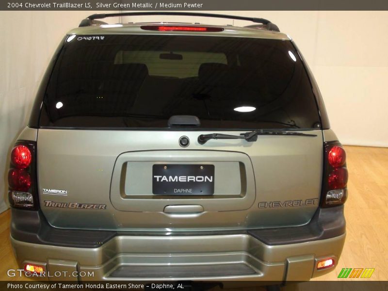 Silver Green Metallic / Medium Pewter 2004 Chevrolet TrailBlazer LS