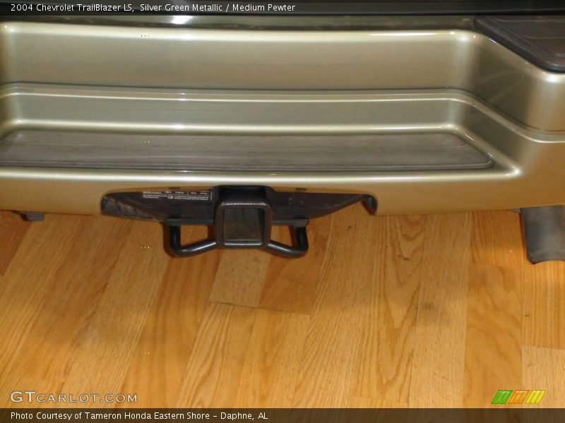 Silver Green Metallic / Medium Pewter 2004 Chevrolet TrailBlazer LS
