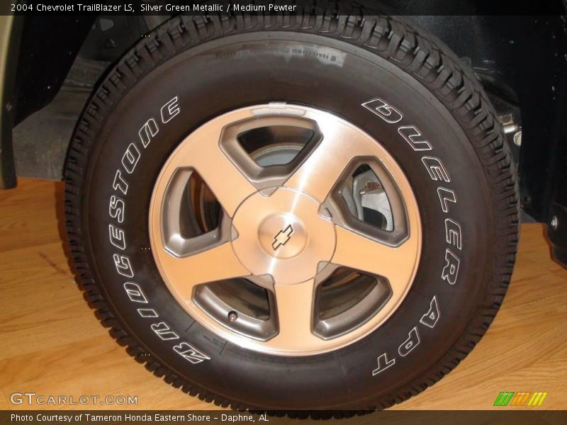 Silver Green Metallic / Medium Pewter 2004 Chevrolet TrailBlazer LS
