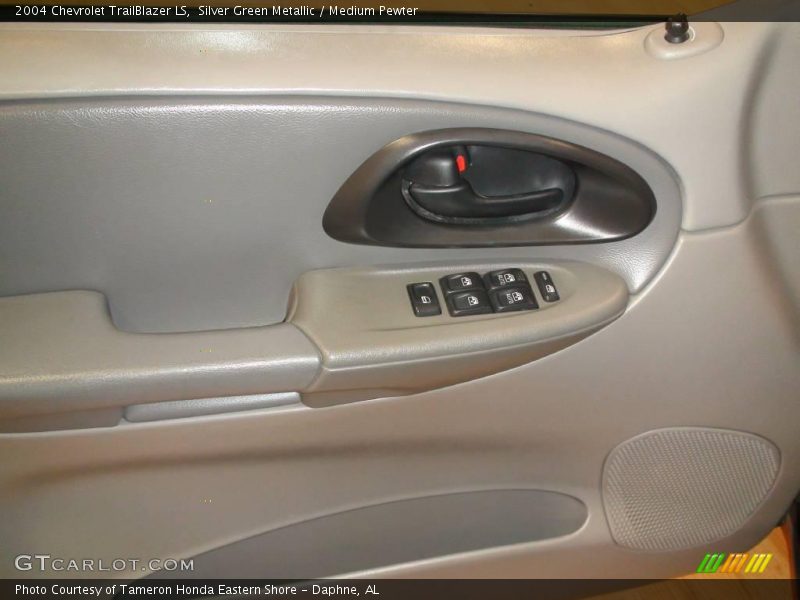 Silver Green Metallic / Medium Pewter 2004 Chevrolet TrailBlazer LS