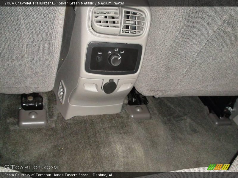 Silver Green Metallic / Medium Pewter 2004 Chevrolet TrailBlazer LS