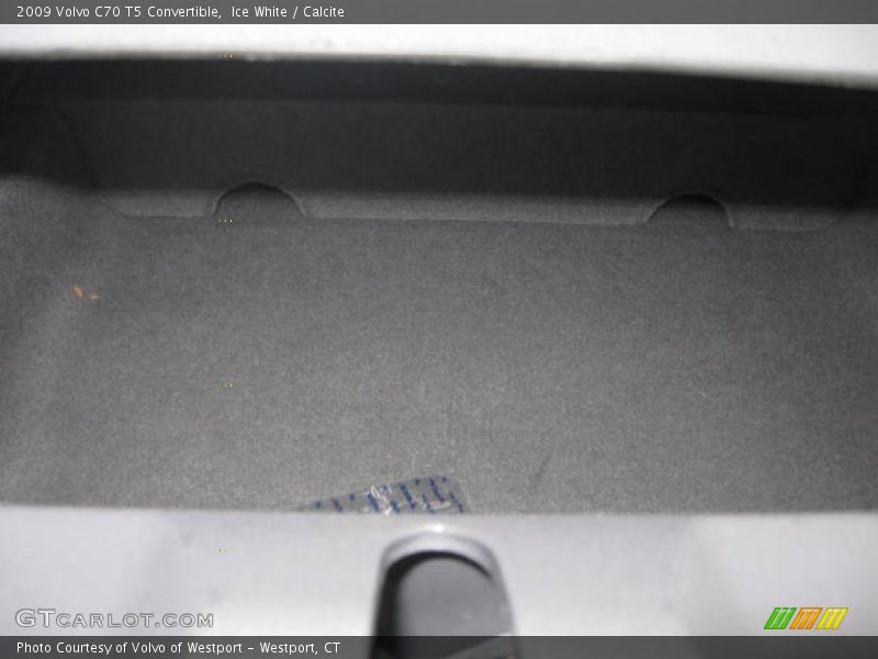 Ice White / Calcite 2009 Volvo C70 T5 Convertible
