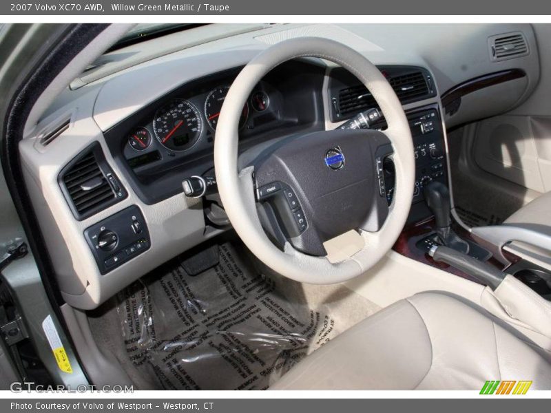 Willow Green Metallic / Taupe 2007 Volvo XC70 AWD