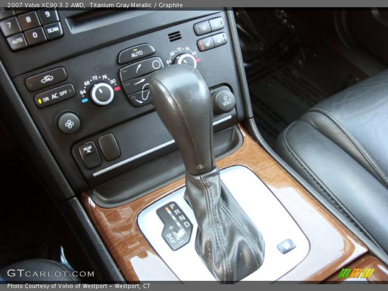 Titanium Gray Metallic / Graphite 2007 Volvo XC90 3.2 AWD
