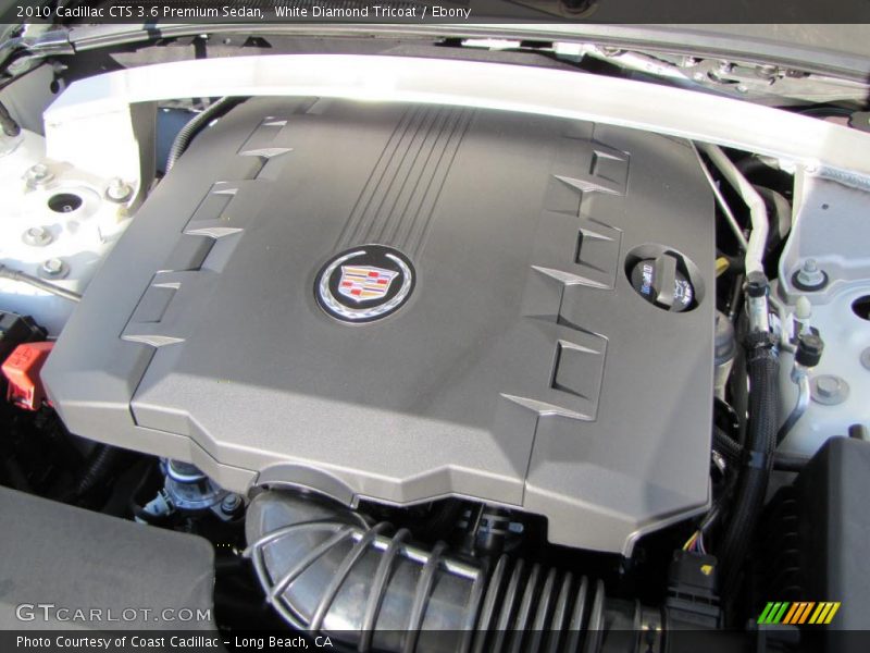 White Diamond Tricoat / Ebony 2010 Cadillac CTS 3.6 Premium Sedan
