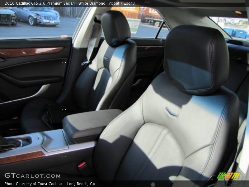 White Diamond Tricoat / Ebony 2010 Cadillac CTS 3.6 Premium Sedan