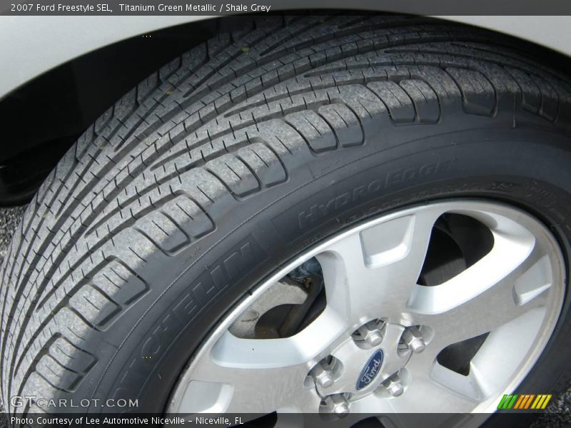 Titanium Green Metallic / Shale Grey 2007 Ford Freestyle SEL