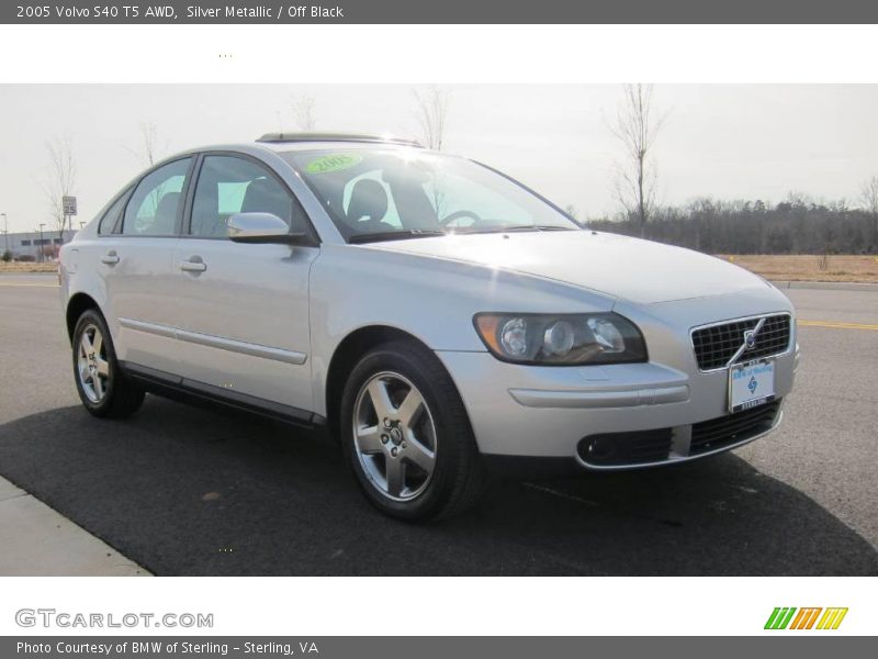 Silver Metallic / Off Black 2005 Volvo S40 T5 AWD