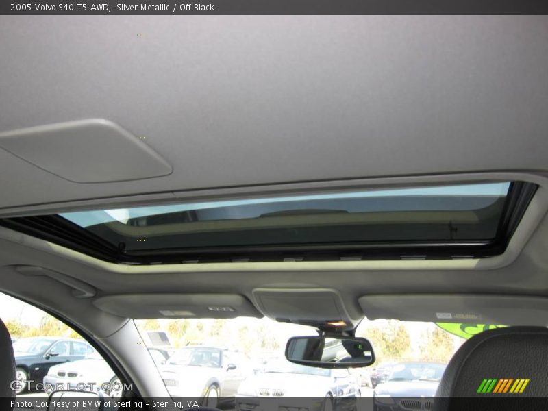 Silver Metallic / Off Black 2005 Volvo S40 T5 AWD