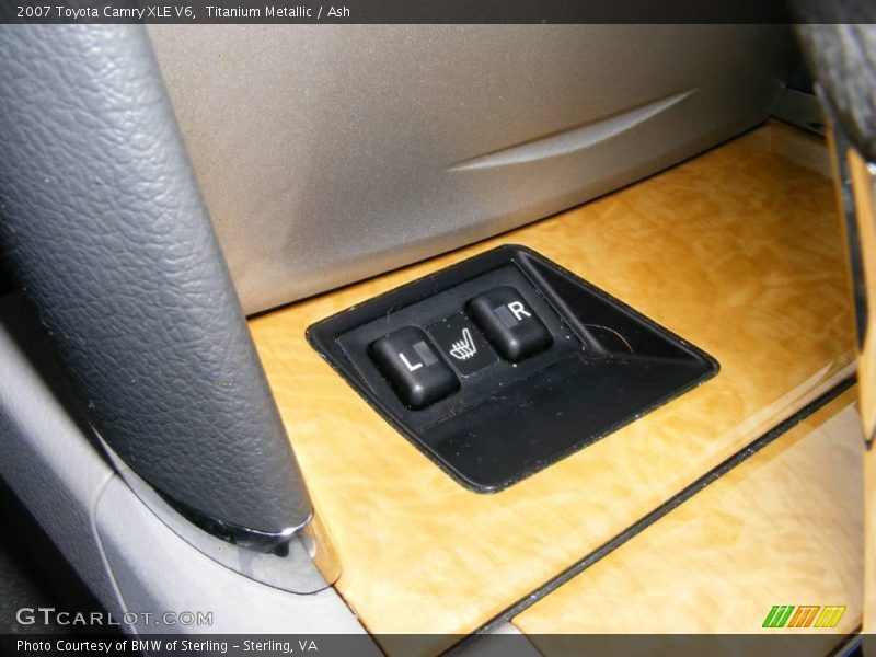 Titanium Metallic / Ash 2007 Toyota Camry XLE V6
