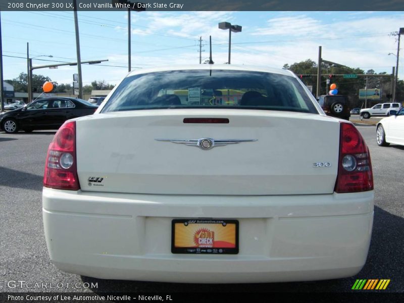 Cool Vanilla White / Dark Slate Gray 2008 Chrysler 300 LX