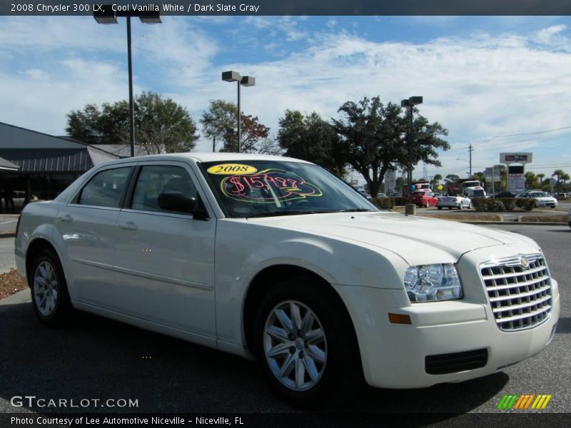 Cool Vanilla White / Dark Slate Gray 2008 Chrysler 300 LX