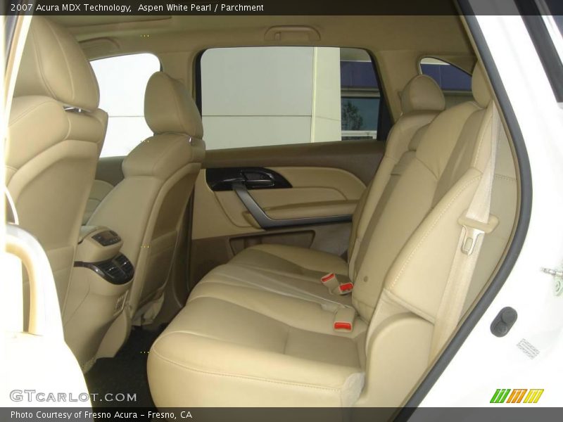 Aspen White Pearl / Parchment 2007 Acura MDX Technology