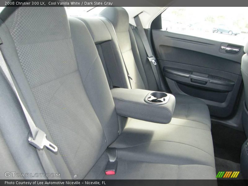 Cool Vanilla White / Dark Slate Gray 2008 Chrysler 300 LX