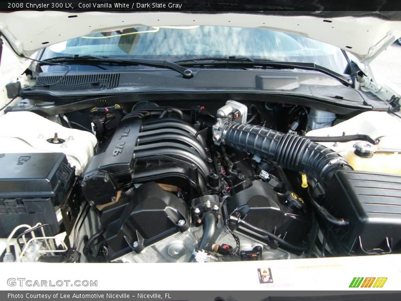 Cool Vanilla White / Dark Slate Gray 2008 Chrysler 300 LX