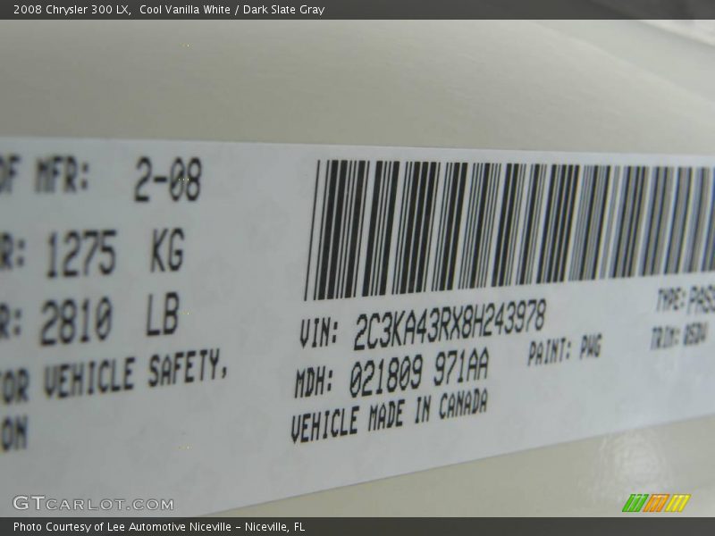 Cool Vanilla White / Dark Slate Gray 2008 Chrysler 300 LX