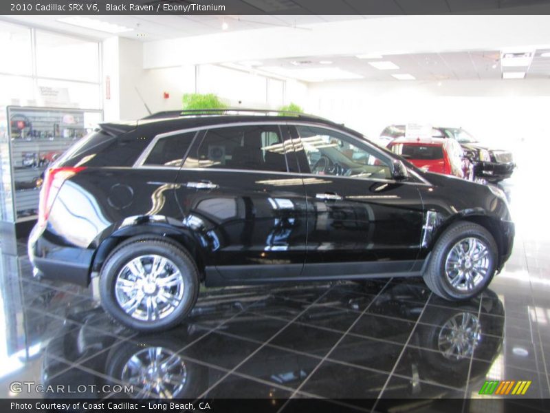 Black Raven / Ebony/Titanium 2010 Cadillac SRX V6