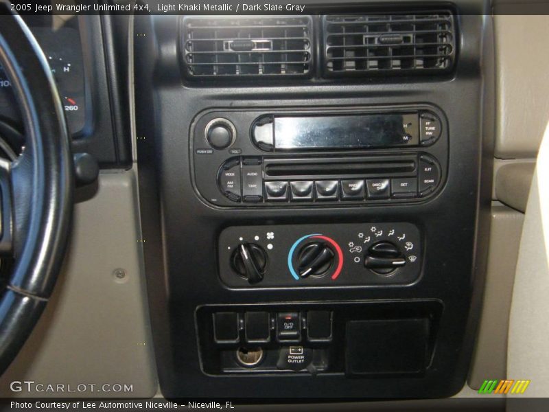 Light Khaki Metallic / Dark Slate Gray 2005 Jeep Wrangler Unlimited 4x4