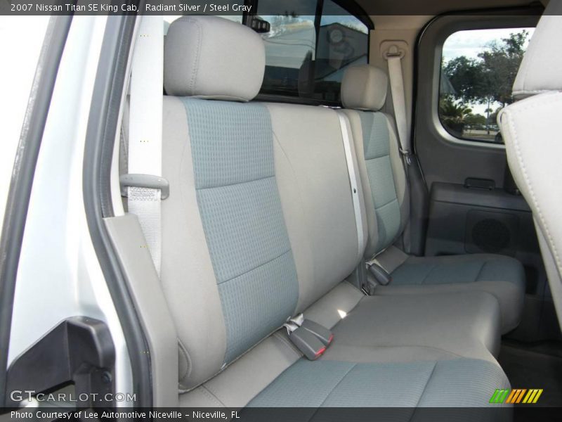 Radiant Silver / Steel Gray 2007 Nissan Titan SE King Cab