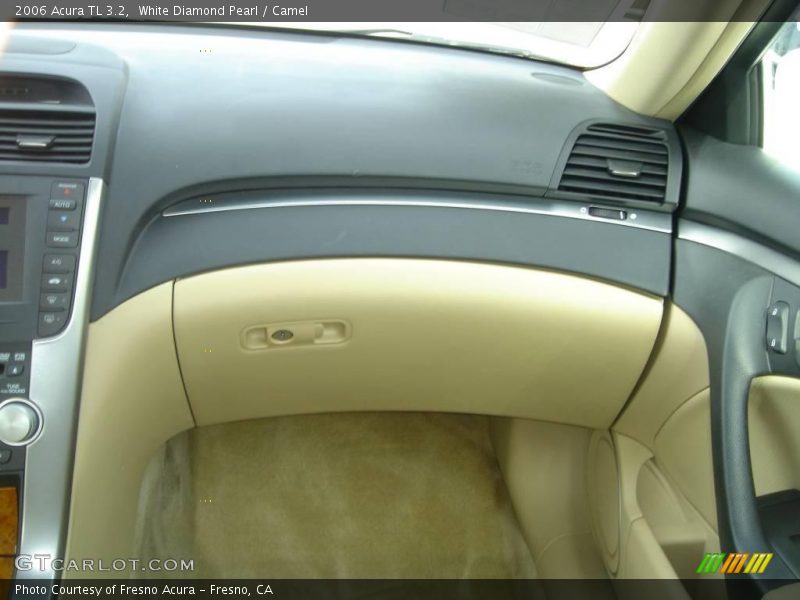 White Diamond Pearl / Camel 2006 Acura TL 3.2