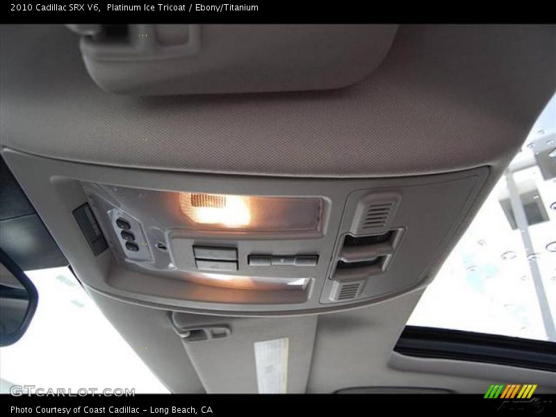 Platinum Ice Tricoat / Ebony/Titanium 2010 Cadillac SRX V6