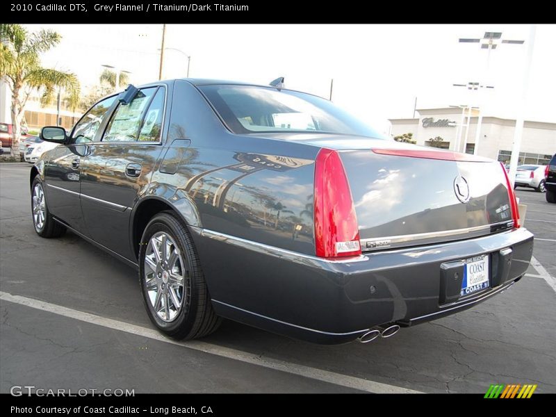 Grey Flannel / Titanium/Dark Titanium 2010 Cadillac DTS