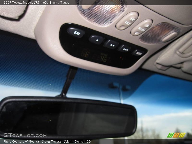 Black / Taupe 2007 Toyota Sequoia SR5 4WD