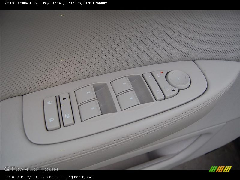 Grey Flannel / Titanium/Dark Titanium 2010 Cadillac DTS