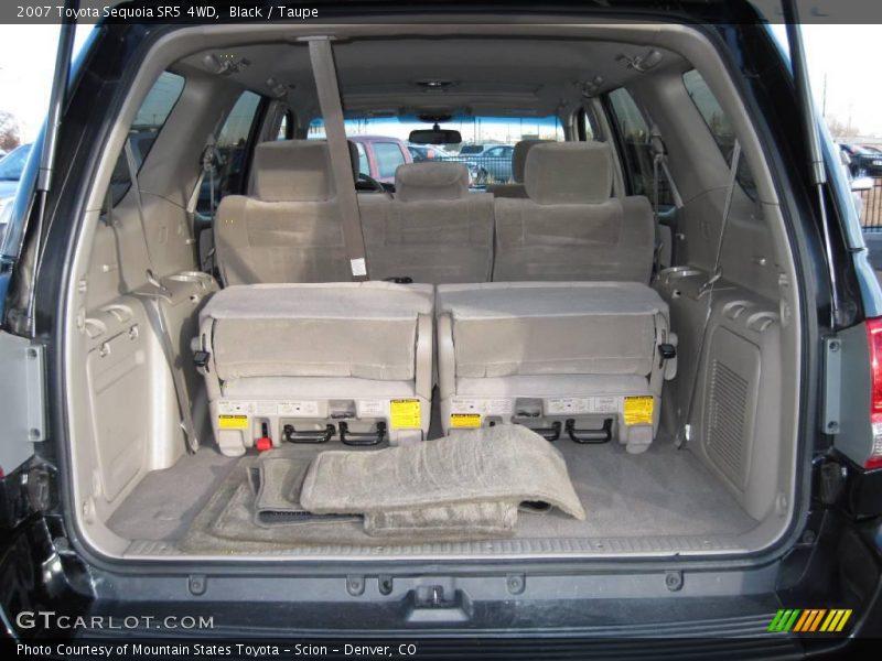 Black / Taupe 2007 Toyota Sequoia SR5 4WD