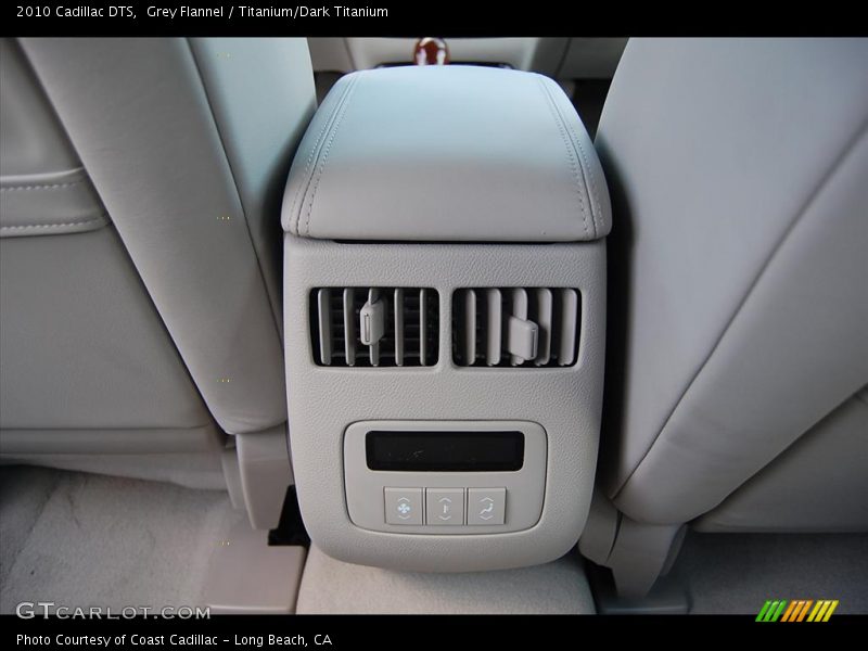 Grey Flannel / Titanium/Dark Titanium 2010 Cadillac DTS