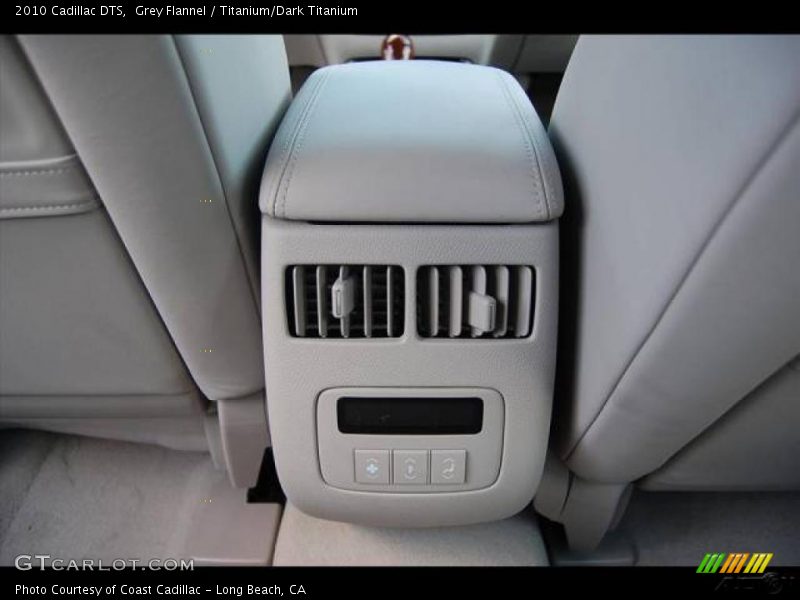Grey Flannel / Titanium/Dark Titanium 2010 Cadillac DTS