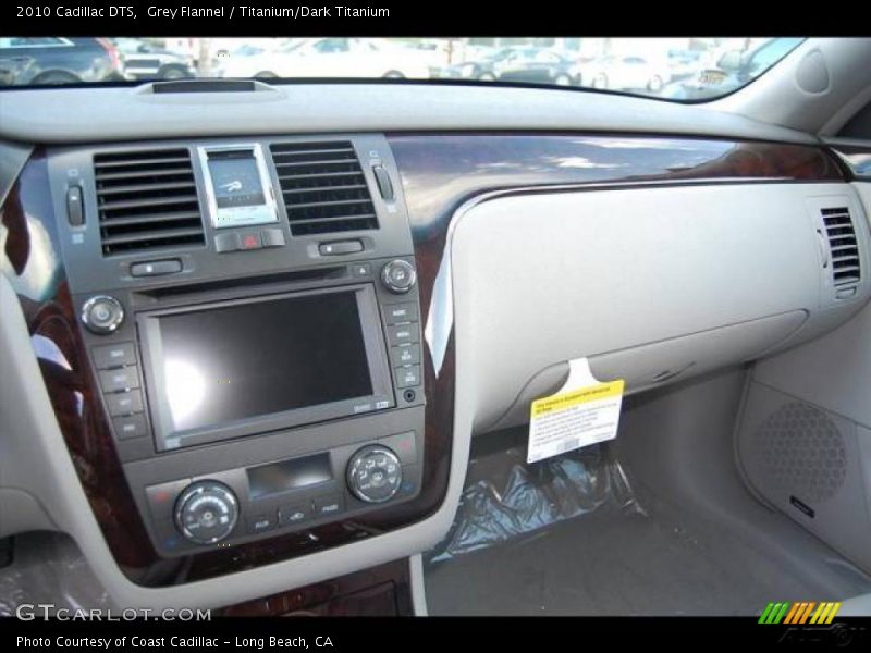Grey Flannel / Titanium/Dark Titanium 2010 Cadillac DTS
