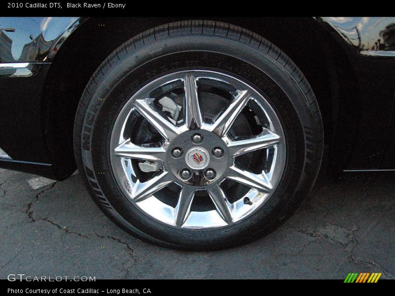Black Raven / Ebony 2010 Cadillac DTS