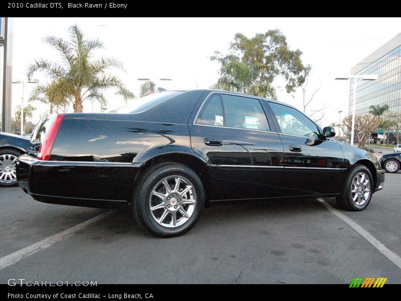 Black Raven / Ebony 2010 Cadillac DTS