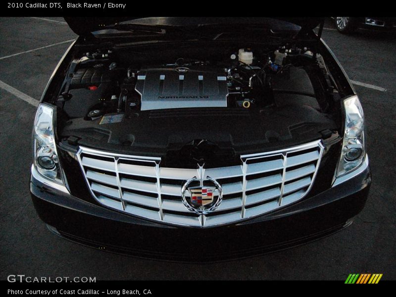 Black Raven / Ebony 2010 Cadillac DTS