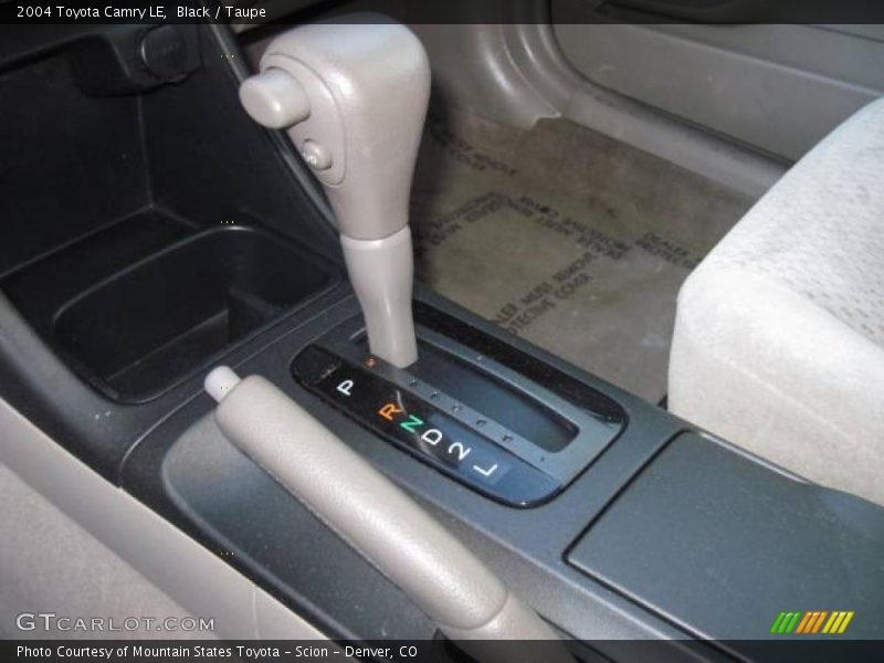 Black / Taupe 2004 Toyota Camry LE