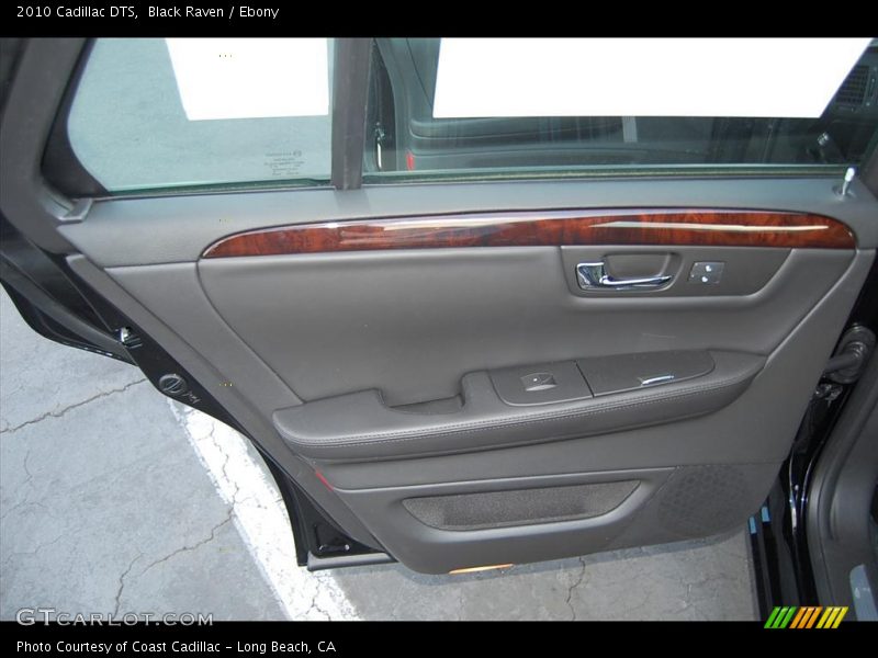 Black Raven / Ebony 2010 Cadillac DTS